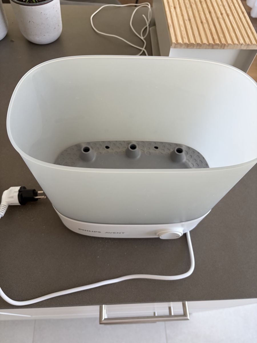 Philips Repas pour bébés: Philips Avent Sterilisator gebrauchter Zustand – D'occasion à Zug par joc_g2q2 1