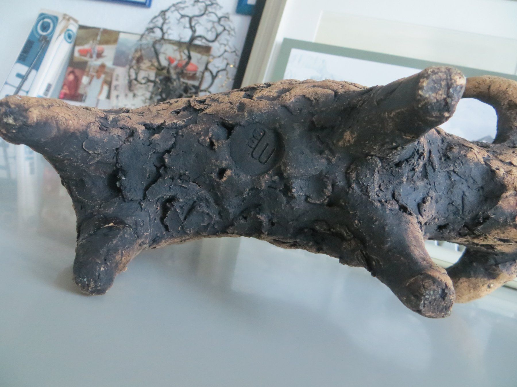 Skulpturen & Statuen: Tonskulptur eines Büffel, Handgefertigtes Stück von "mb" – Gebraucht aus Allenwinden von Elbruba 3
