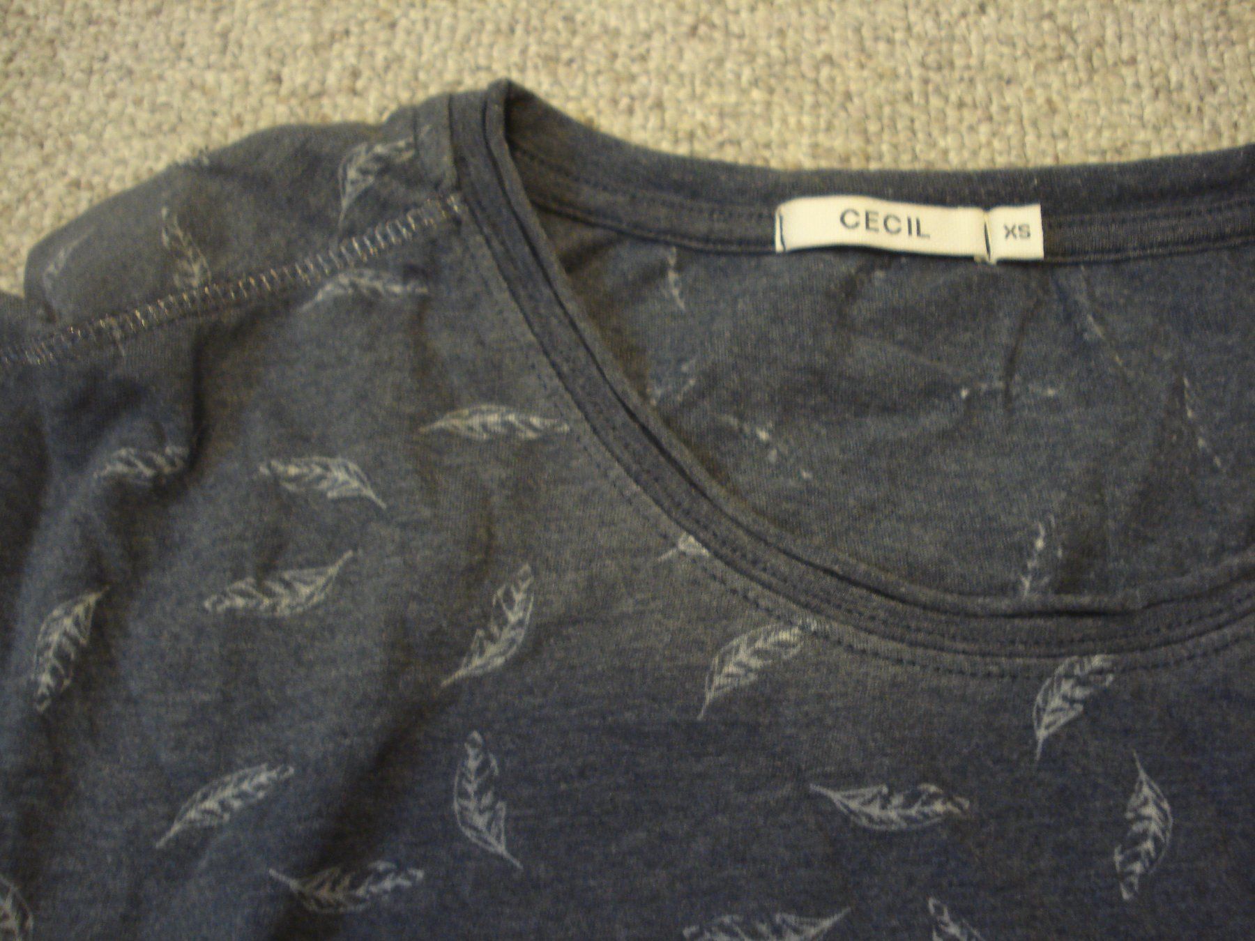 Cecil T-shirt: blaues T-Shrit v. CECIL Gr. XS – Usato da Au SG venduto da beanpasa 2