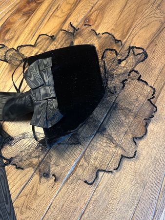 Tracht, Trachtenhaube, Berner Tracht