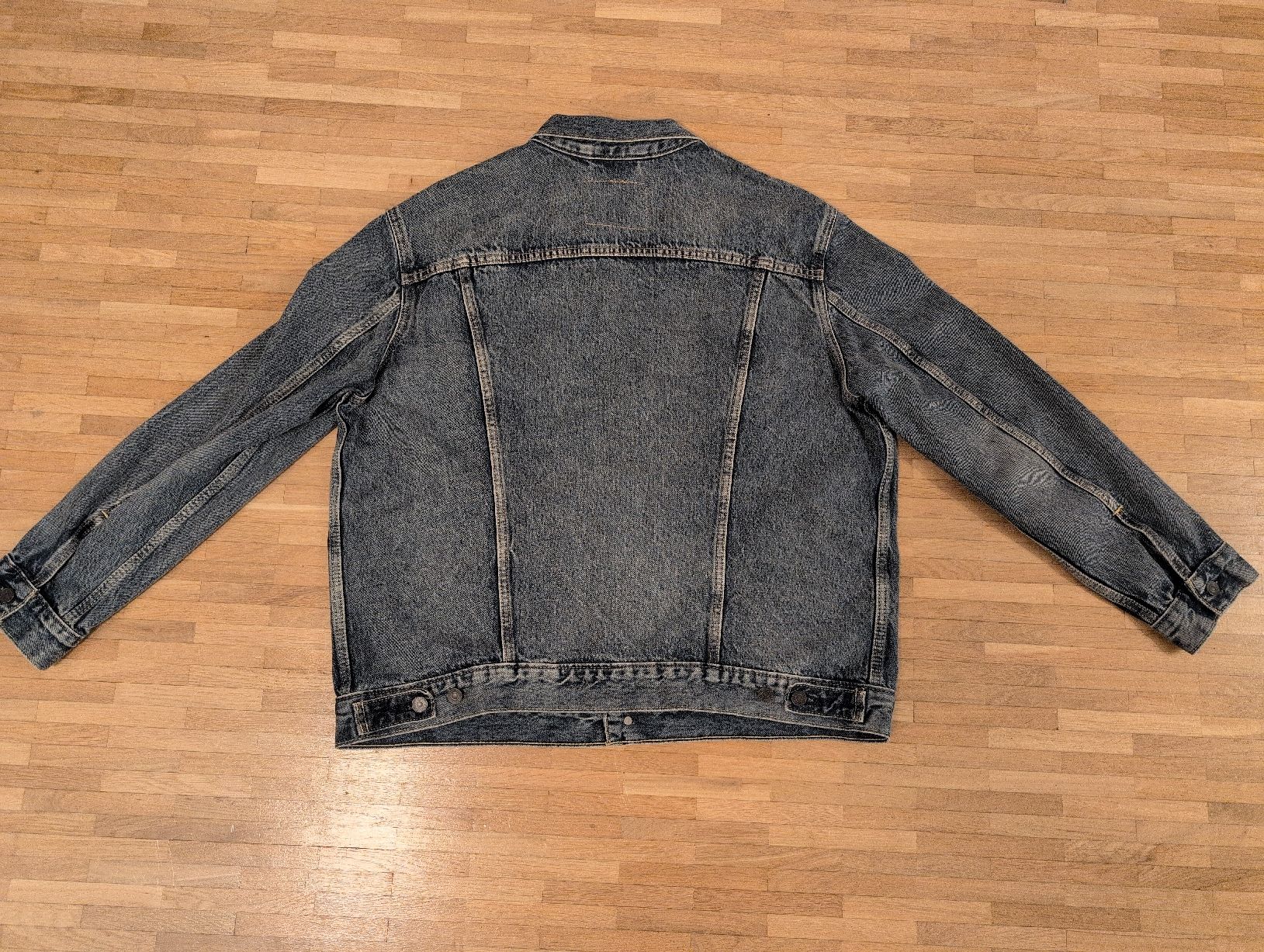 Levi's Giacche: Levi's Denim Jacket XL – Nuovo (secondo la descrizione) da Dietikon venduto da jak_rs6v 2