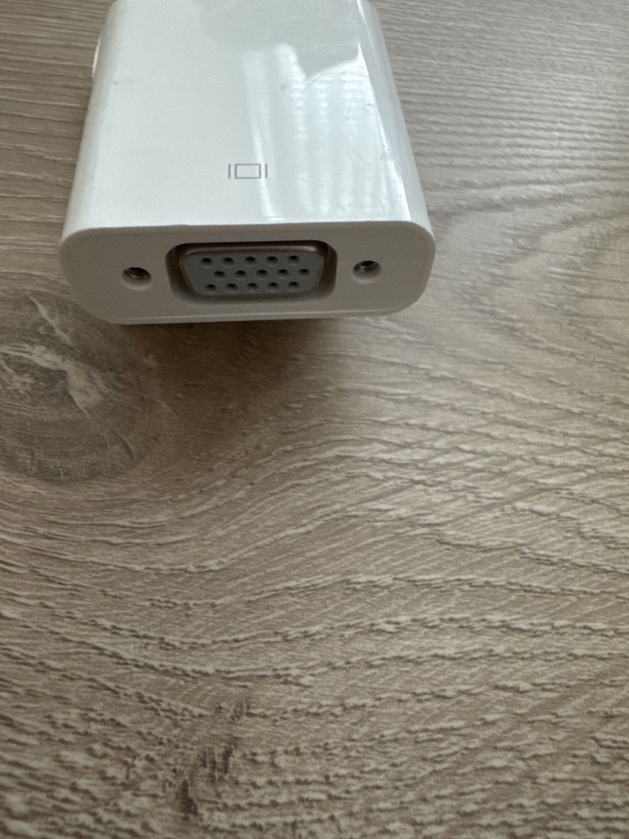 Apple Laufwerke & Adapter: Apple Adapter – Gebraucht aus Buttikon SZ von alf_g6sd 1