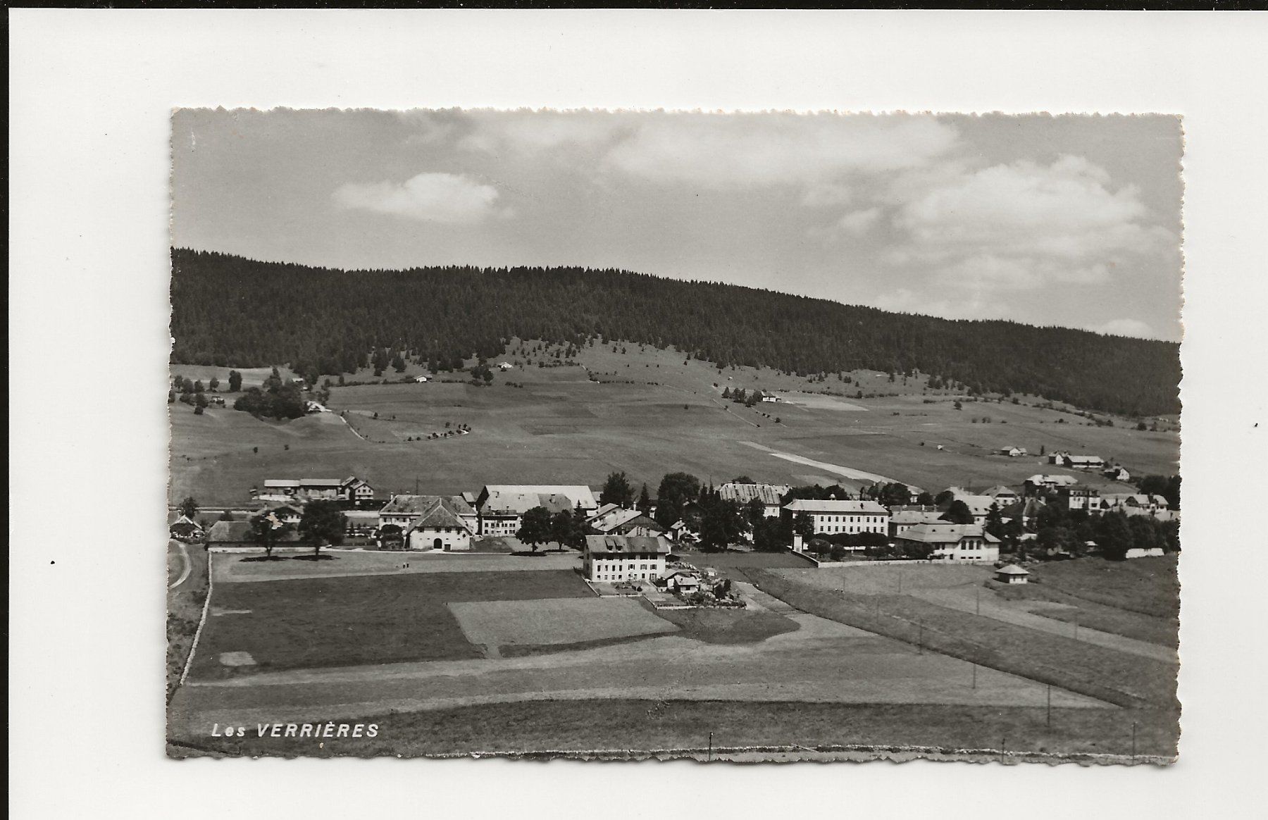 Cartes postales: AK ca.1950 Les Verrières – D'occasion à Greifensee par 315WDO