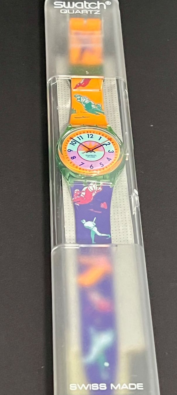Swatch Uhren: SWATCH GG117 curling – Gebraucht aus Sion von ROBY_ROBY_ROBY