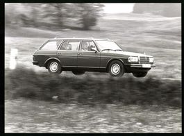 Fotografie Auto Mercedes Benz Kombi T-Mo