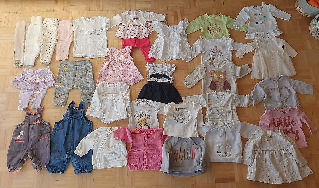 Ensembles coordonnés: Habits bébé 0-3mois – D'occasion à Prêles par suki_s
