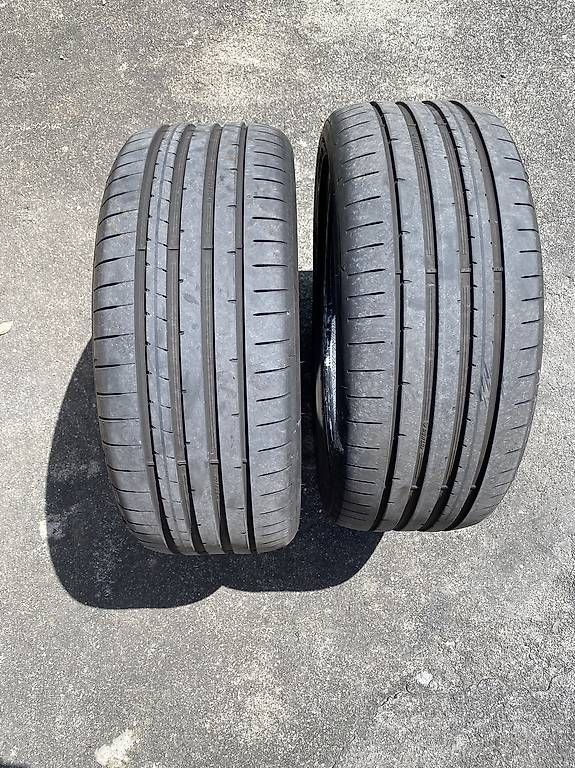 Pneus & Kompletträder: Dunlop SportMaxx RT2 225/45/18 – Gebraucht aus Landquart von barbosa-2007