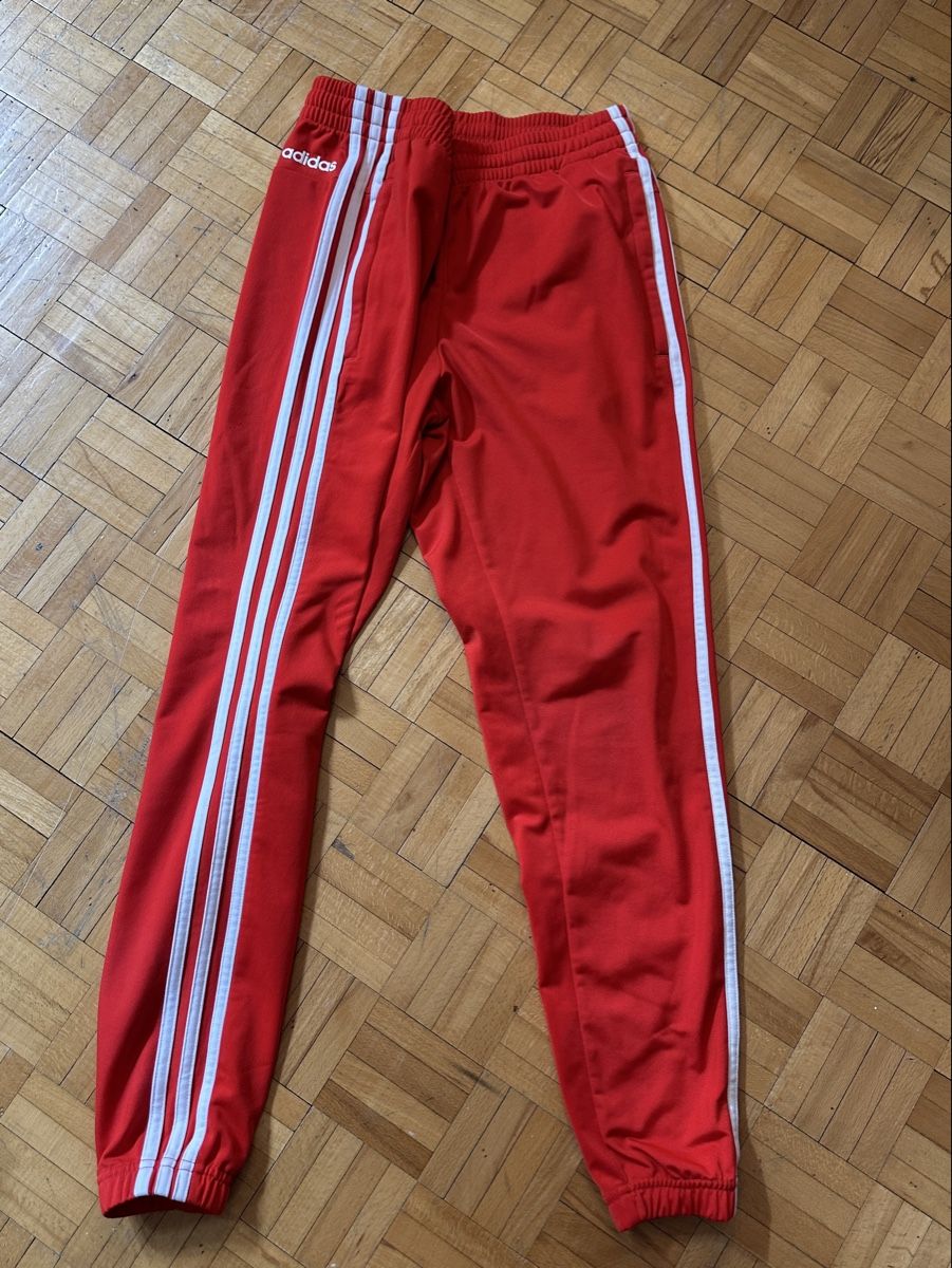 Adidas Pantaloni: Adidas Trainerhose Gr.S – Usato da Zürich venduto da Paleardi