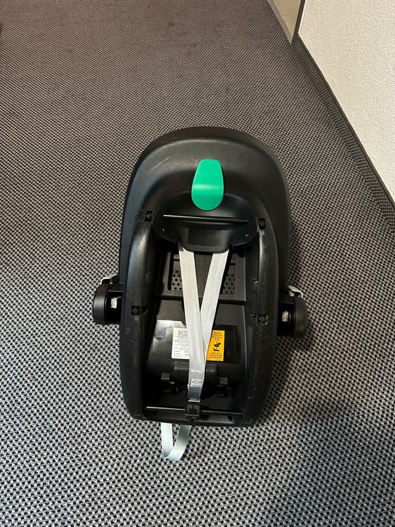 Maxi-Cosi Sièges auto: Babyschale Maxi Cosi Pebble Pro – Défectueux à Uster par staernli4 5