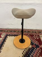 Designer Hocker von Stokke Norwegen Ahorn