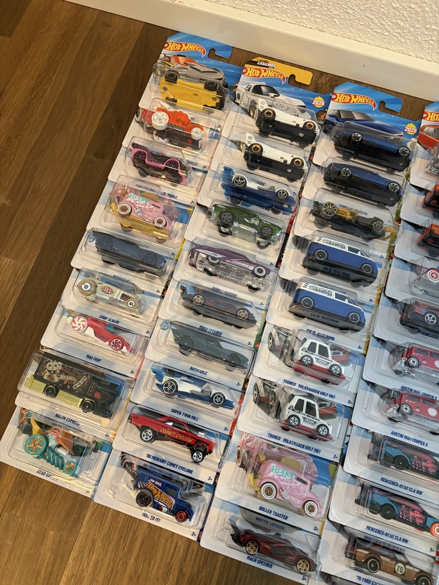 Hot Wheels Voitures modèles: Hot Wheels 50stk. Case J 2026 – Neuf avec emballage d'origine à Freidorf TG par P.Saui 5