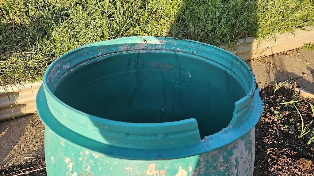 Bewässern & Giessen: Regenwasser Fass – Gebraucht aus Müllheim Dorf von fetho 1