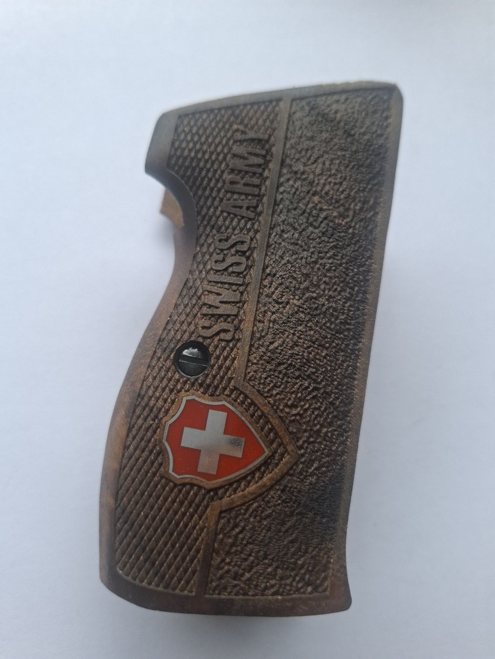 Articoli in legno: Nussbaum Griffschalen für die Sig P210 – Nuovo (secondo la descrizione) da Rothrist venduto da griffe 1