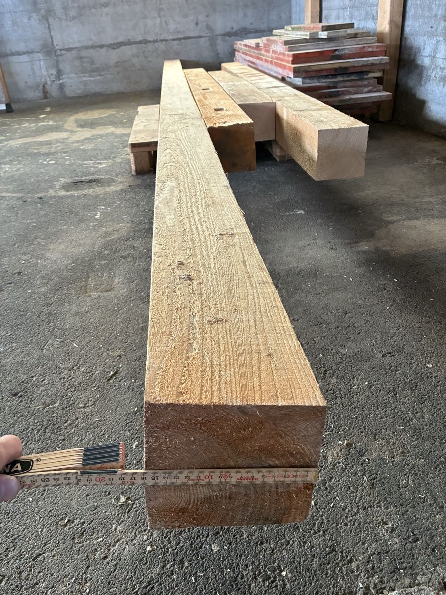 Articoli in legno: Komplettes Holzlager – Usato da Menznau venduto da dar_w9yg 3