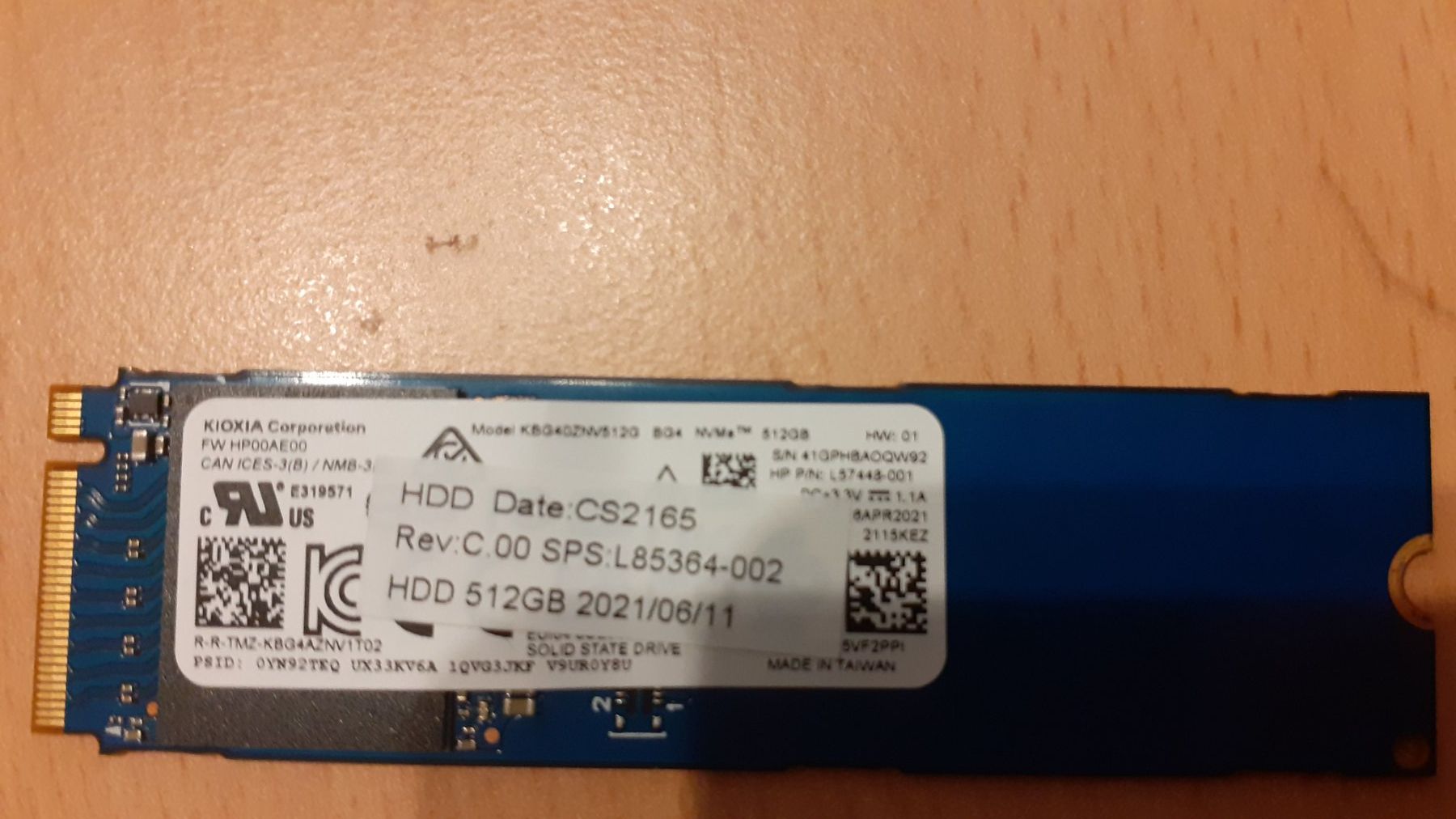 Disques durs: Kioxia 512GB NVMe Notebook – D'occasion à Chur par Blackbook