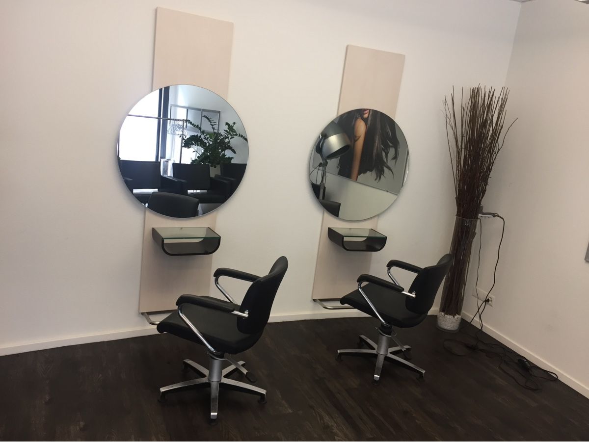 Sedie: Coiffeur Einrichtung – Usato da Frenkendorf venduto da Katrin02 1