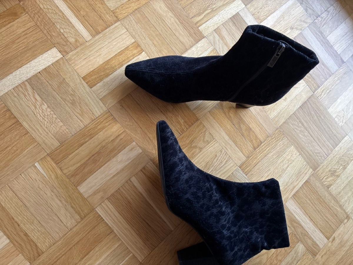 Kaiser Chaussures femmes: Bottines Peter Kaiser noires 39 – Neuf (Voir description) à Martigny par marithe60