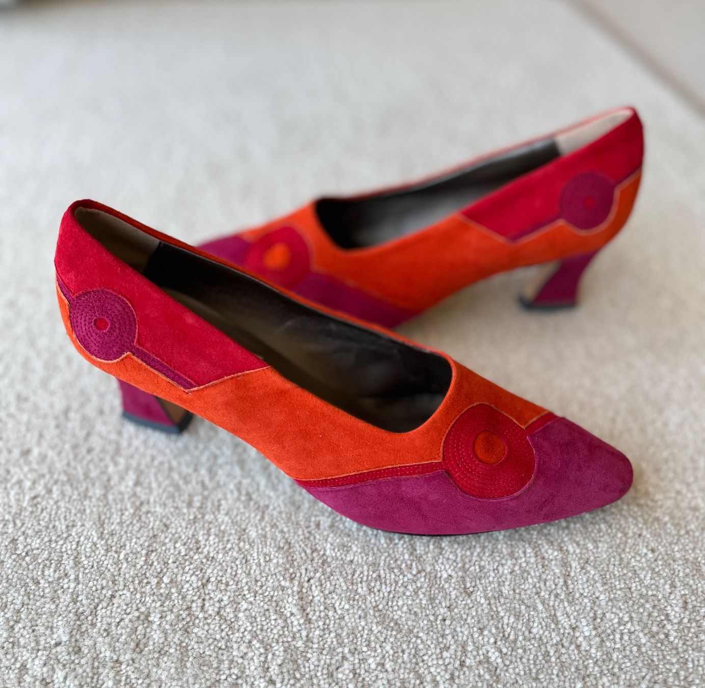 Chaussures femmes: Wildleder Pumps, Gr. 38.5 – D'occasion à Cham par SPORTSMOTION 3