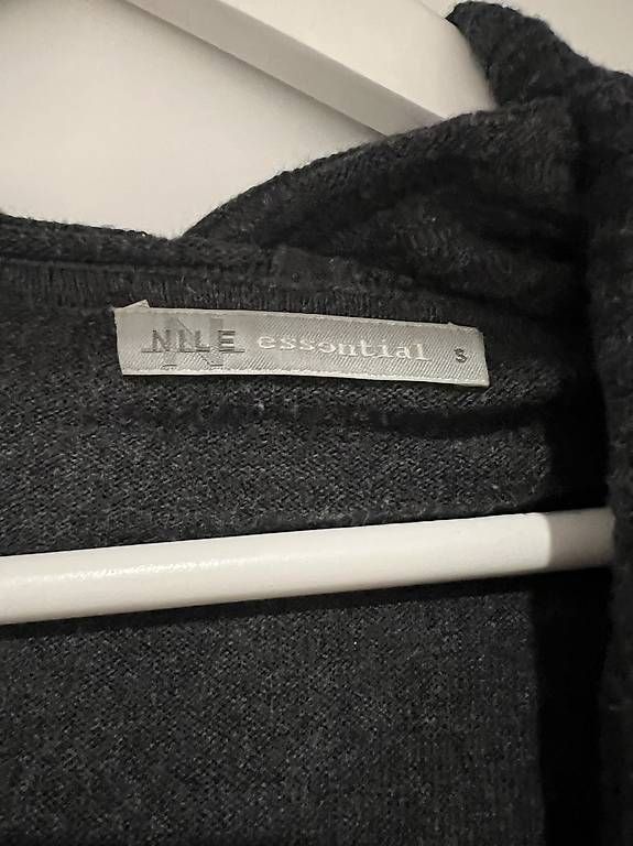 Vestes: Strickjacke Nile – D'occasion à Neftenbach par bebbels69 1