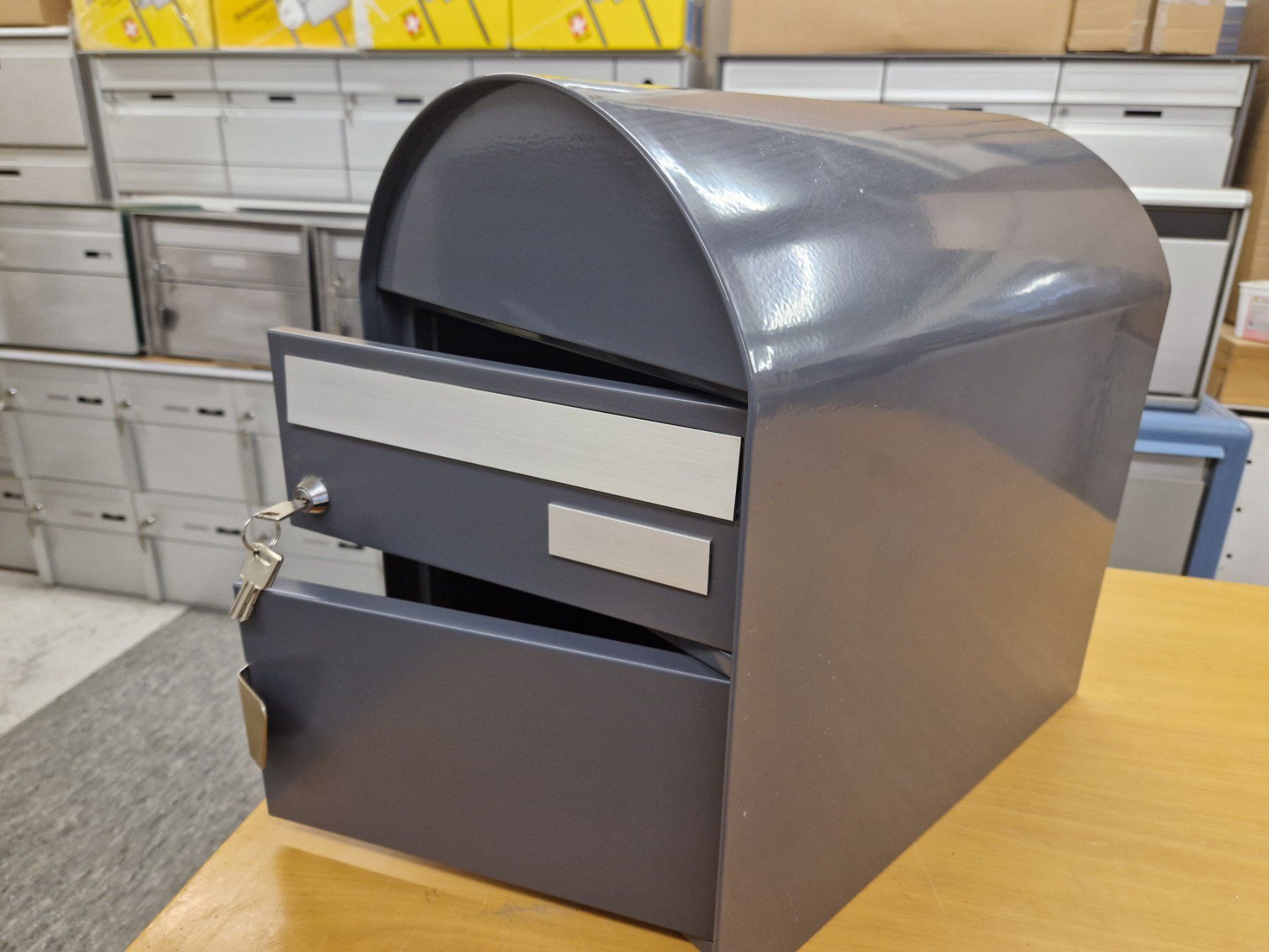 Altro per la casa: Briefkasten ( Huber ) – Usato da Wiler b.Utzenstorf venduto da bamaa-shop