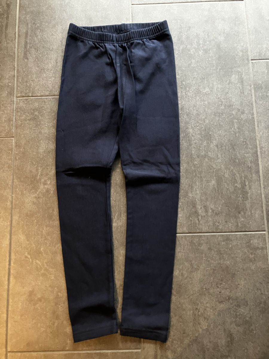Kleiderpakete & -sets: Winter Leggins Gr. 128 – Gebraucht aus Reigoldswil von Misa1705 2