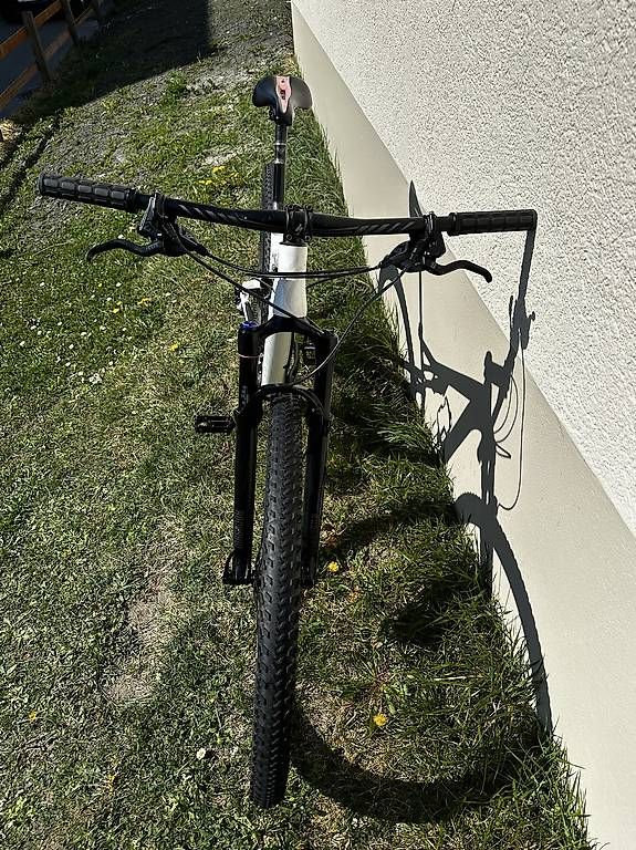 Specialized Biciclette: Mountainbike Spezialized – Usato da Landquart venduto da GR30022 3