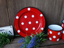 antiker Frühstücks-Teller 20cm Ø Email Camping Tupfen Punken