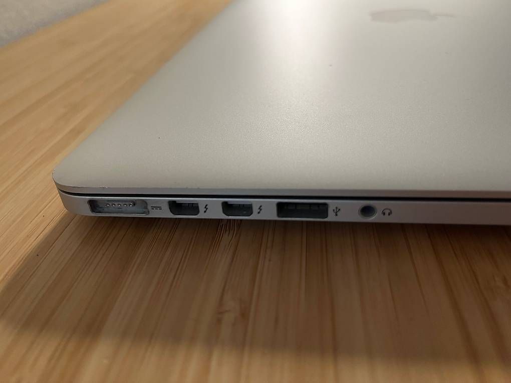 Apple Notebook: MacBook Pro 15.4" / 8GB Ram / 1TB SSD – Usato da Münchwilen TG venduto da mirechsteiner 4