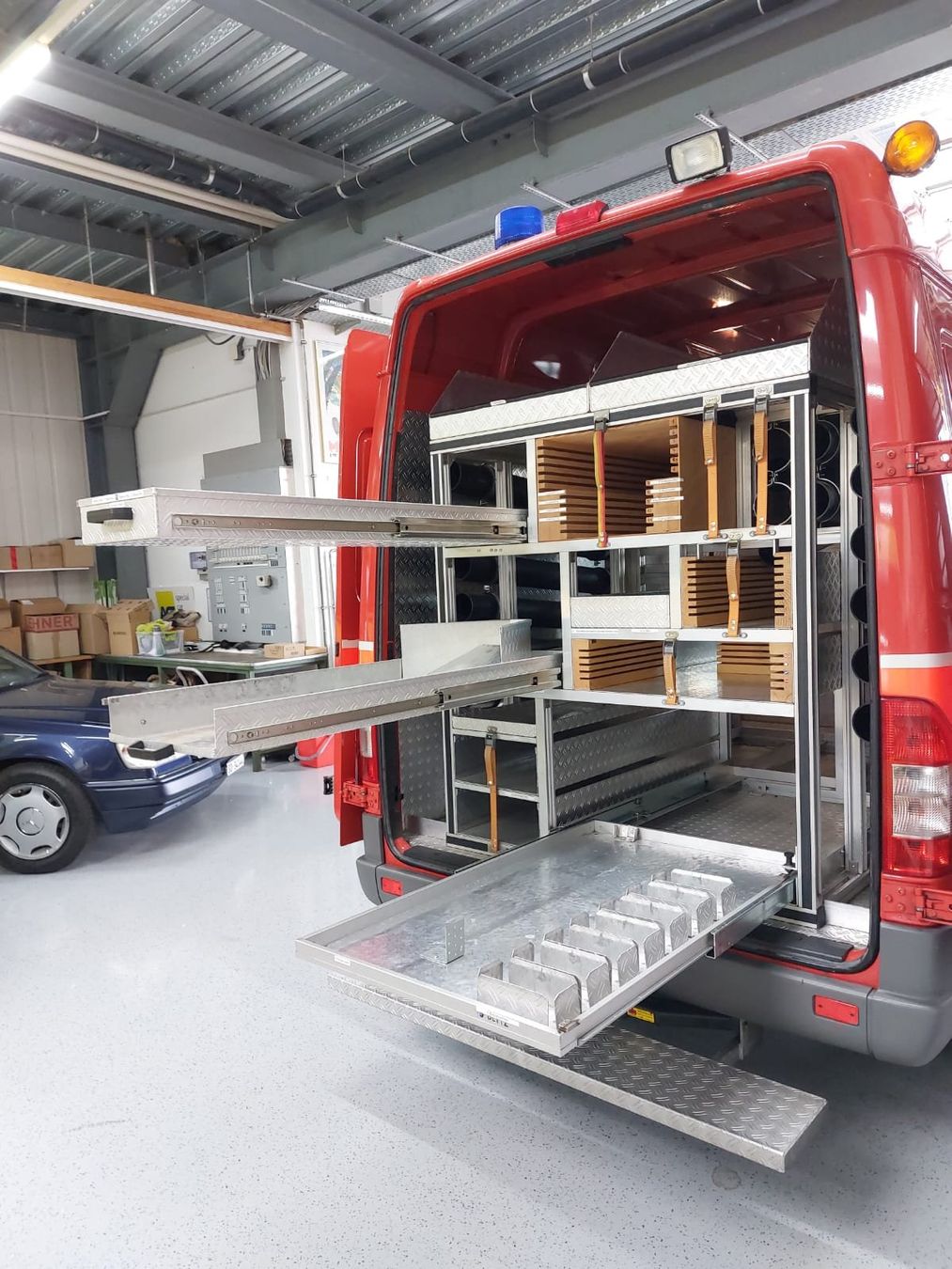 Mercedes-Benz Nutzfahrzeuge: Mercedes-Benz Sprinter 316 CDI – Gebraucht aus Gretzenbach von Carafe0 9