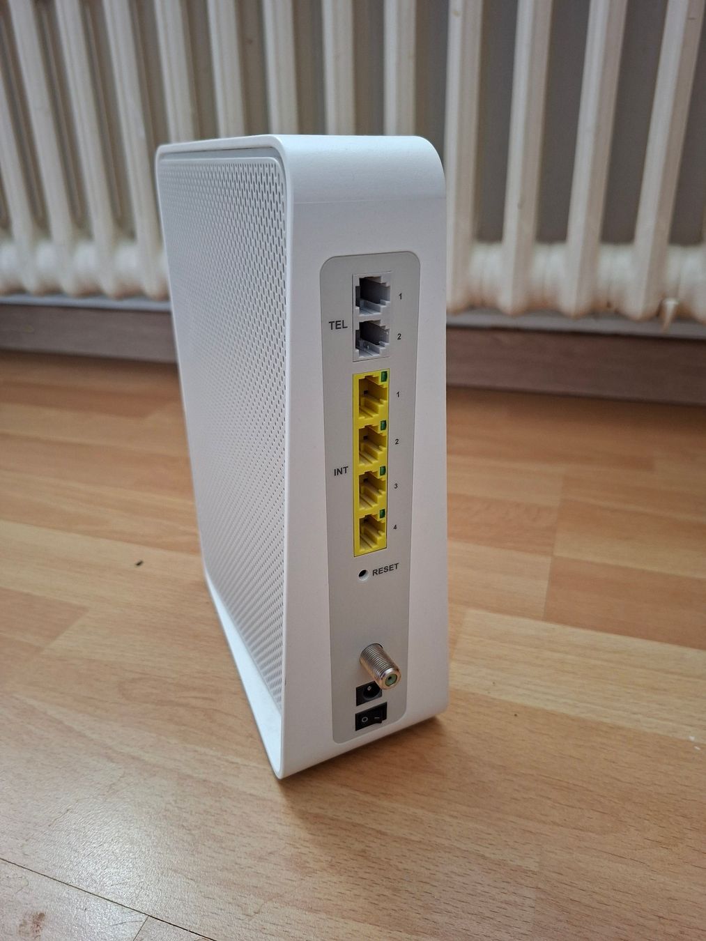Sunrise Modems & Router: Routeur Sunrise Connect Box 1 – Gebraucht aus Tavannes von Antrim 1