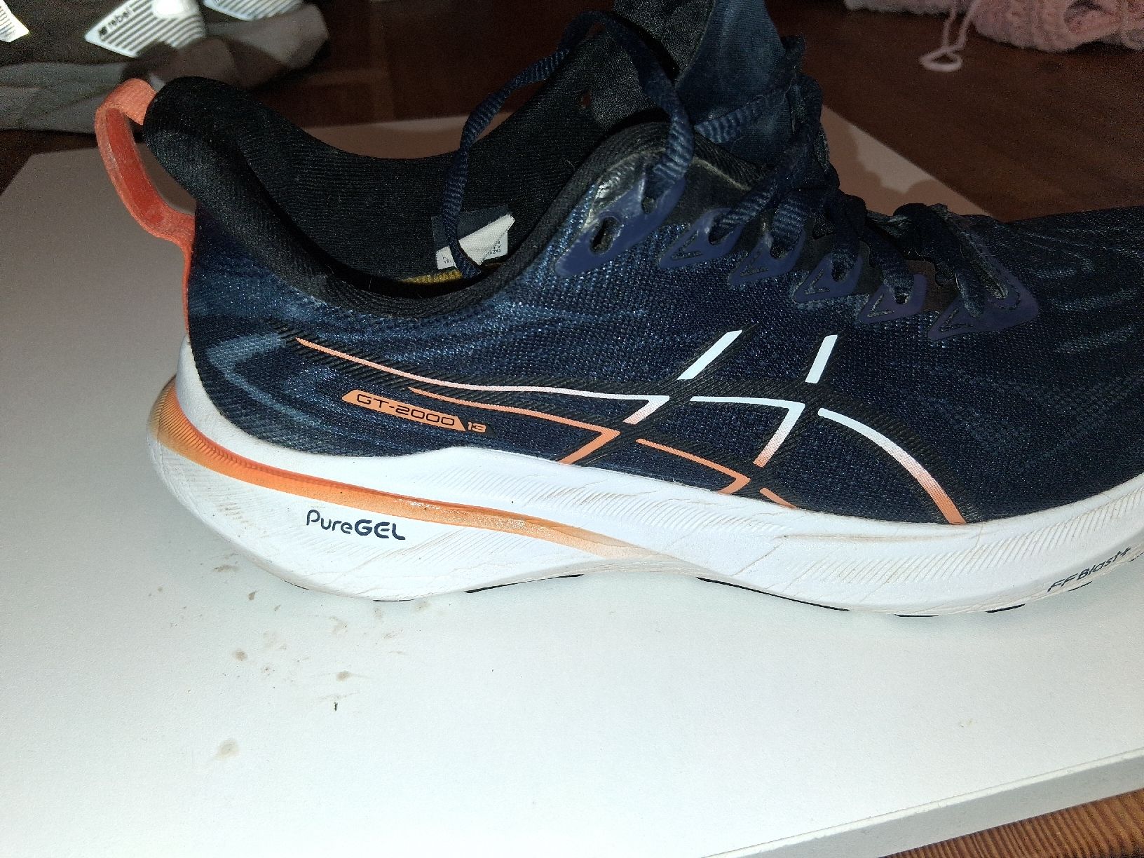 Asics Herrenschuhe: Laufschuhe GT 2000 gebraucht – Gebraucht aus Wolfhalden von misl240 3