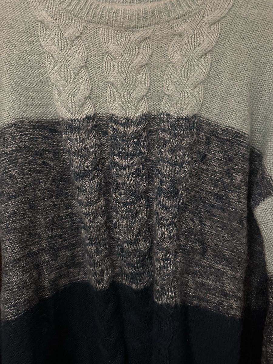 Maglioni & Felpe: Uterque knit sweater (M) – Usato da St. Niklausen LU venduto da lau_259n 1