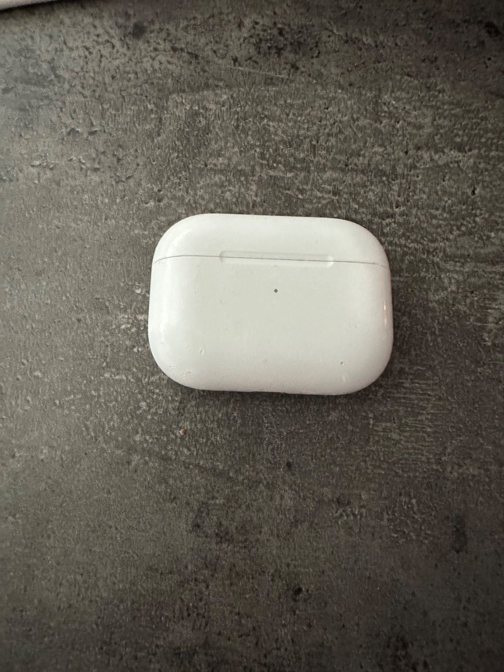 Apple Casques audio: Apple AirPods Pro, Ohrhörer, Ladecase, defekt – Défectueux à Menziken par sro_d5fs 3