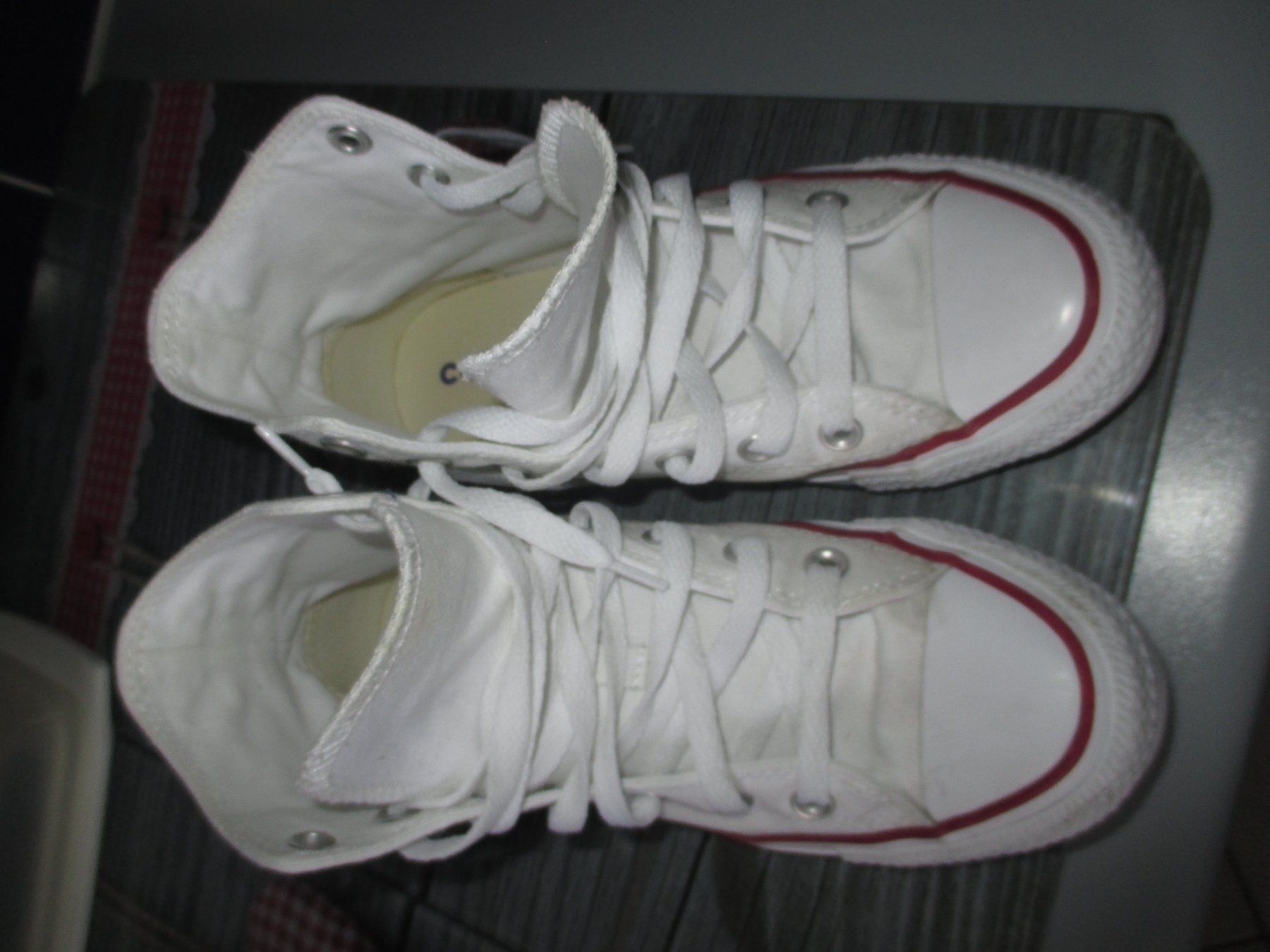 Converse Scarpe da uomo: converse gr39 – Nuovo (secondo la descrizione) da Olten venduto da Wsigi37 2