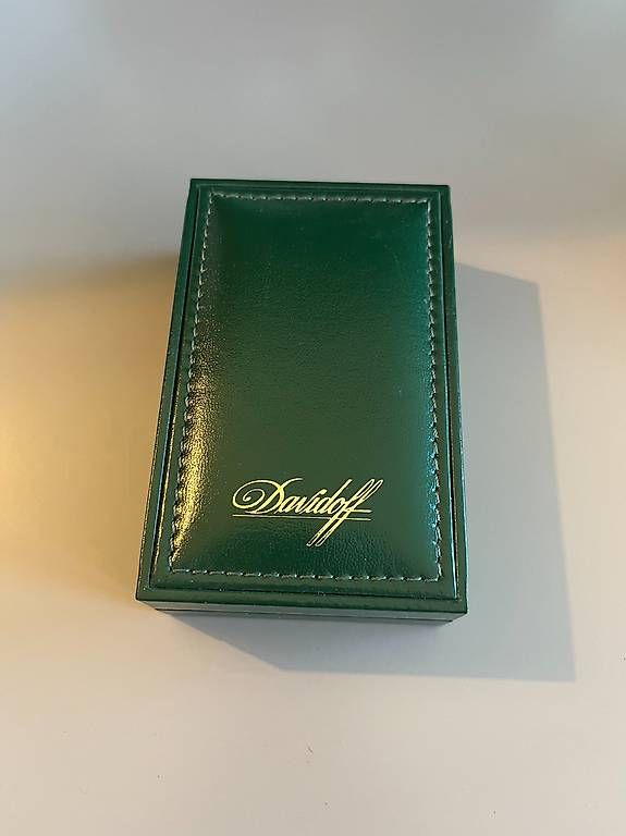 Davidoff Sigari: Davidoff Zigarrenschneider mit Originalbox – Usato da Meilen venduto da cpb87 3
