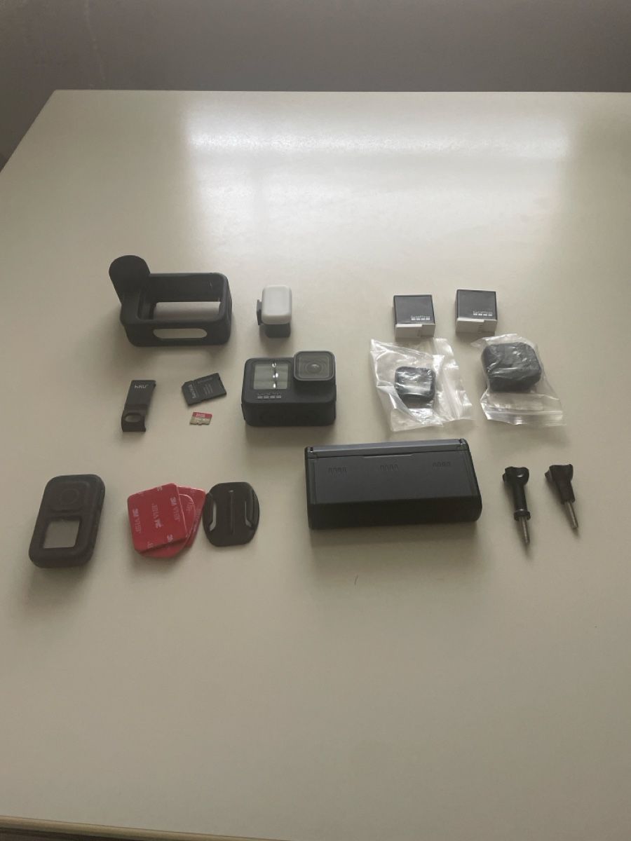 Gopro Action Cam: GoPro 9 + Media Mod + Lenses – Gebraucht aus Uvrier von SzymonClivaz