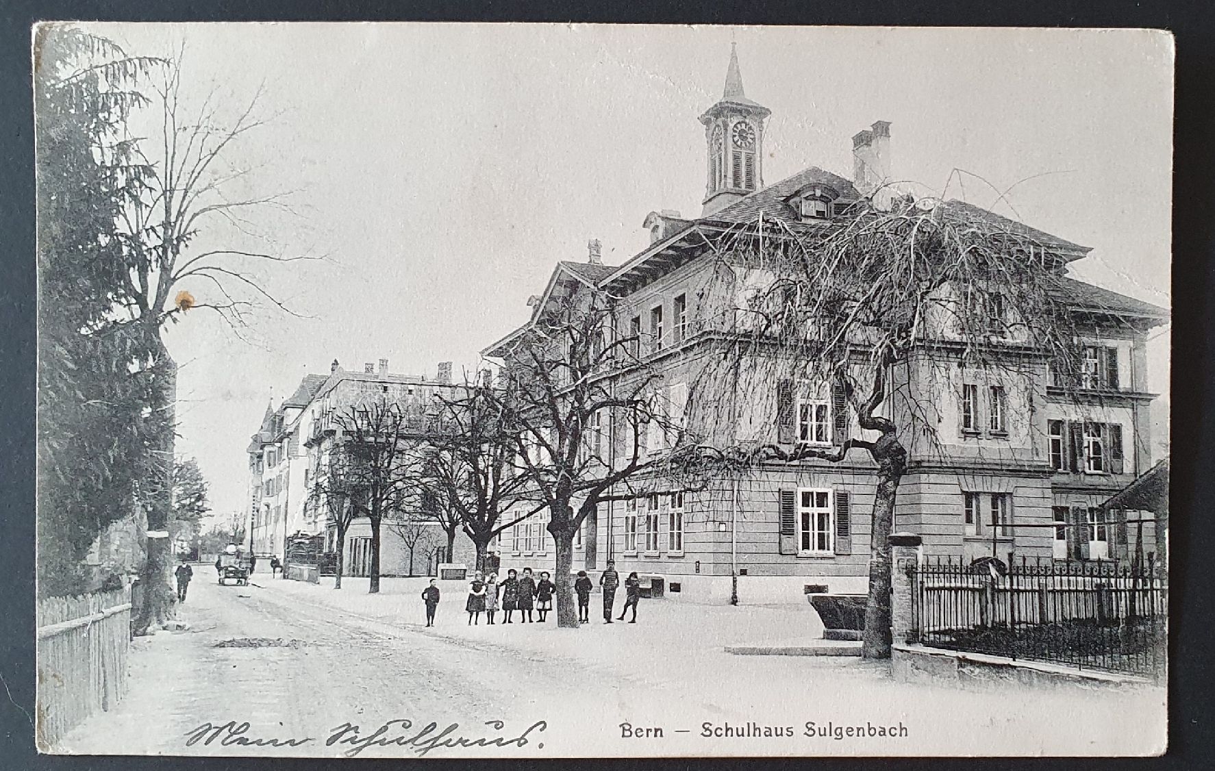 Ansichtskarten: Bern 1911 - Schulhaus Sulgenbach,  belebt – Gebraucht aus Kreuzlingen von Rschweiz1