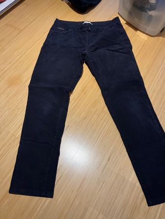 Esprit leichte Manschester Hose schwarz 32 grösse 40