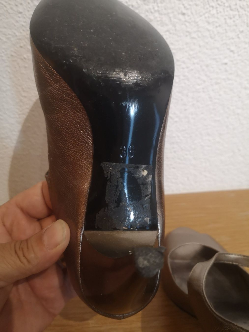 Scarpe da donna: Damenschuh – Usato da Lostorf venduto da rubileo 2