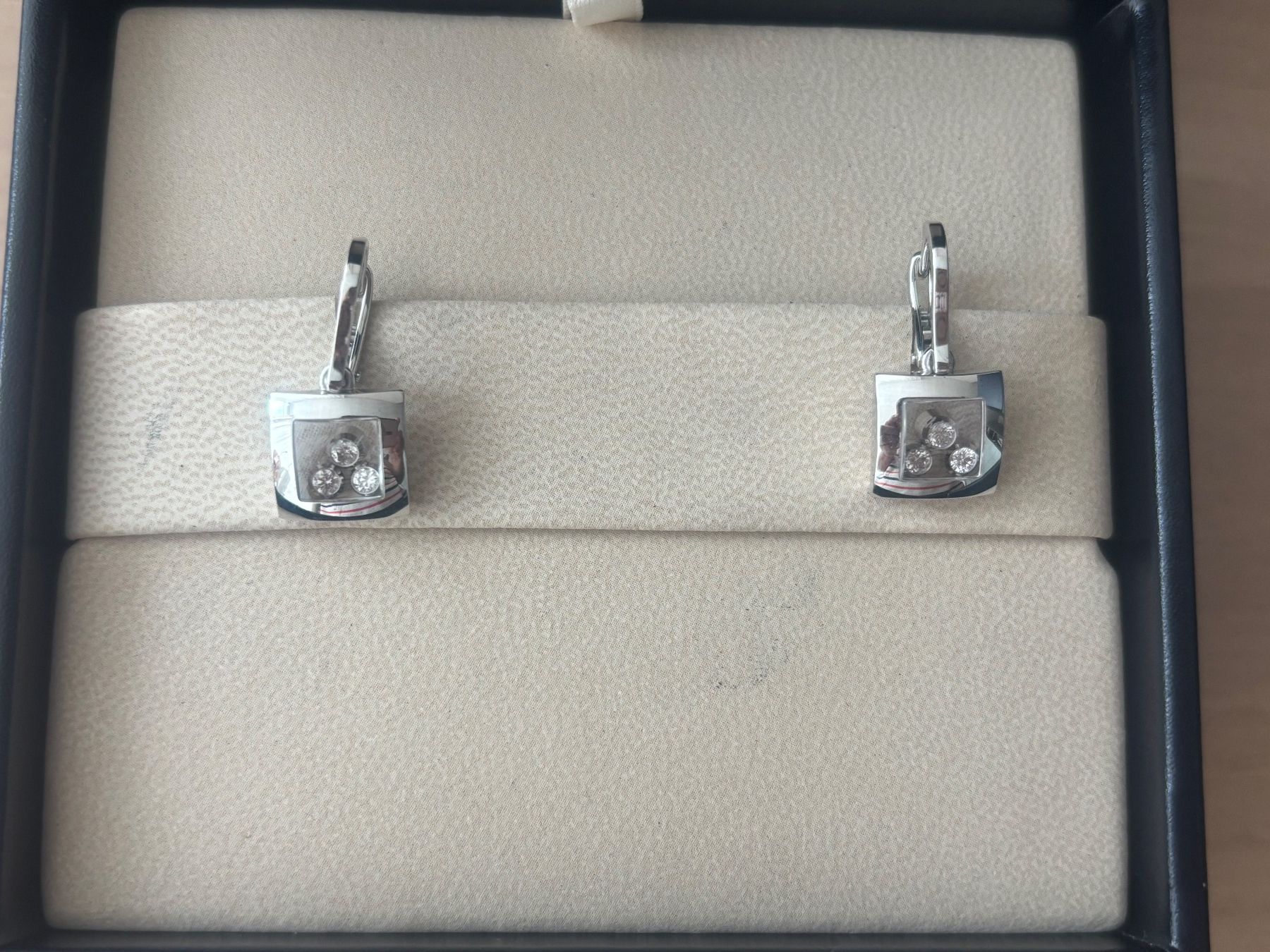 Chopard Orecchini pendenti & Orecchini a lobo: Chopard Happy Diamonds Ohrringe – Usato da Bettwiesen venduto da Raisa1973