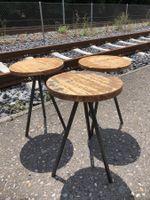 3 antike Hocker aus Werkstatt 3 lustige alte Hocker