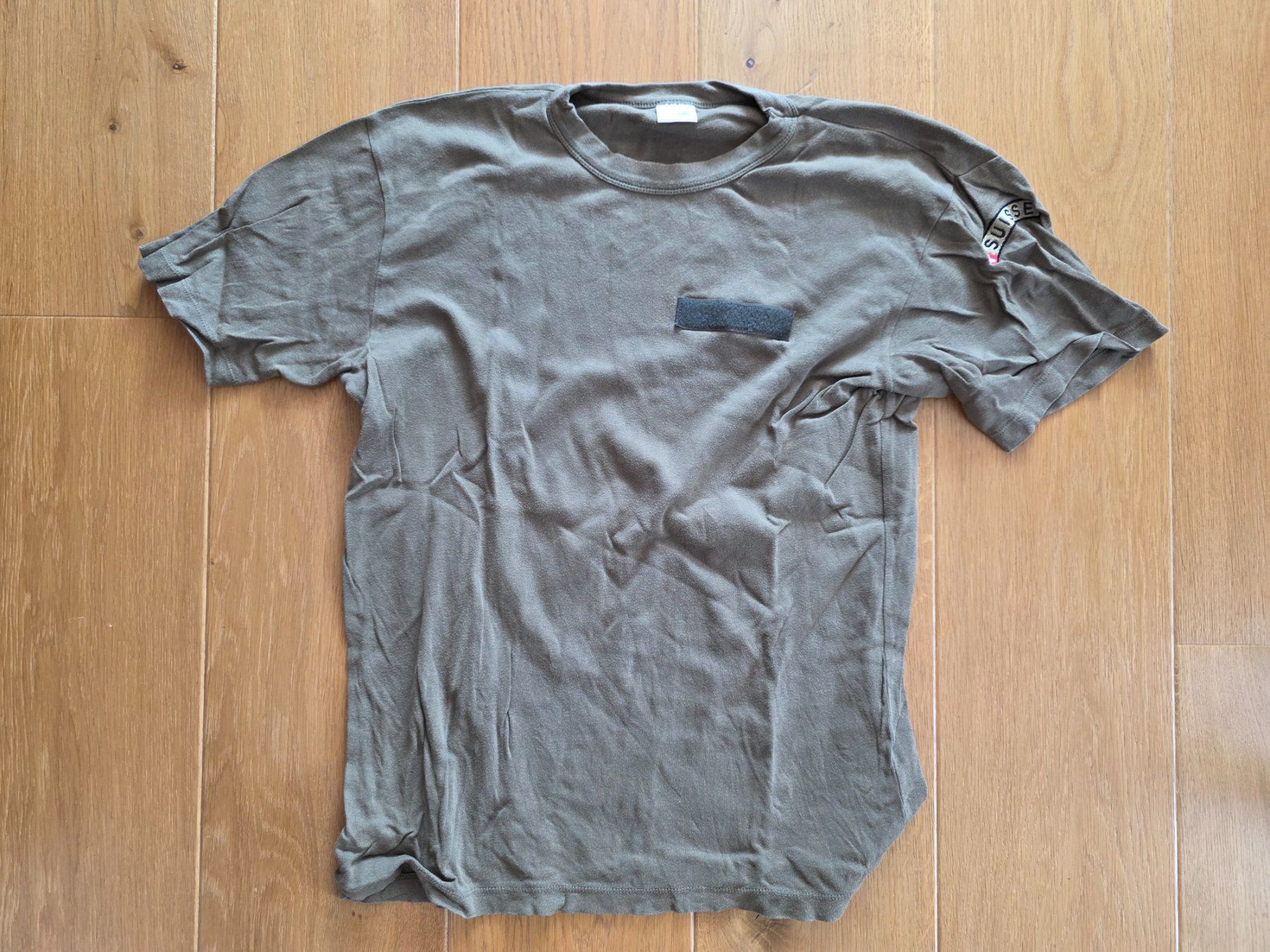 Schweizer Armee Uniformi: Armee T-Shirt Grösse 48 – Usato da Aarau venduto da Lennz_17 1