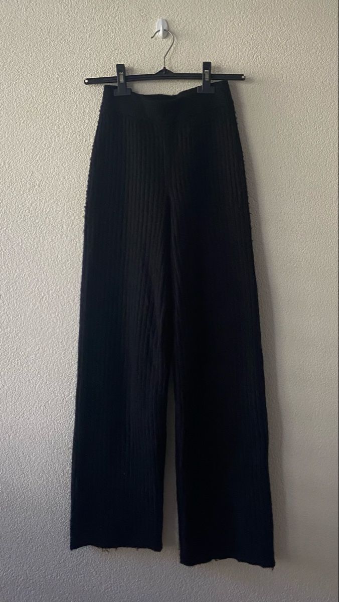 H&M Pantaloni: pantalone invernale nero – Usato da Gordola venduto da arizi_shop