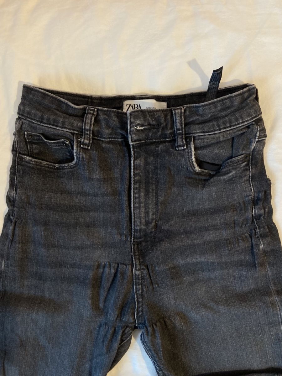 Zara Jeans: Jeans gris slim Zara – Usato da Chêne-Bougeries venduto da sor_9rzp 2