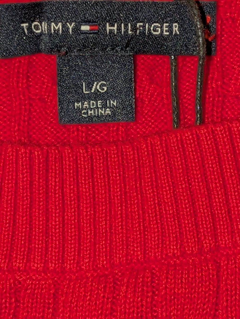 Tommy Hilfiger Pulls & Sweat-shirts: Feinstrick Damenpullover TOMMY HILFIGER, rot, Gr. L – D'occasion à Ermatingen par Hanni_und_Nanni 4