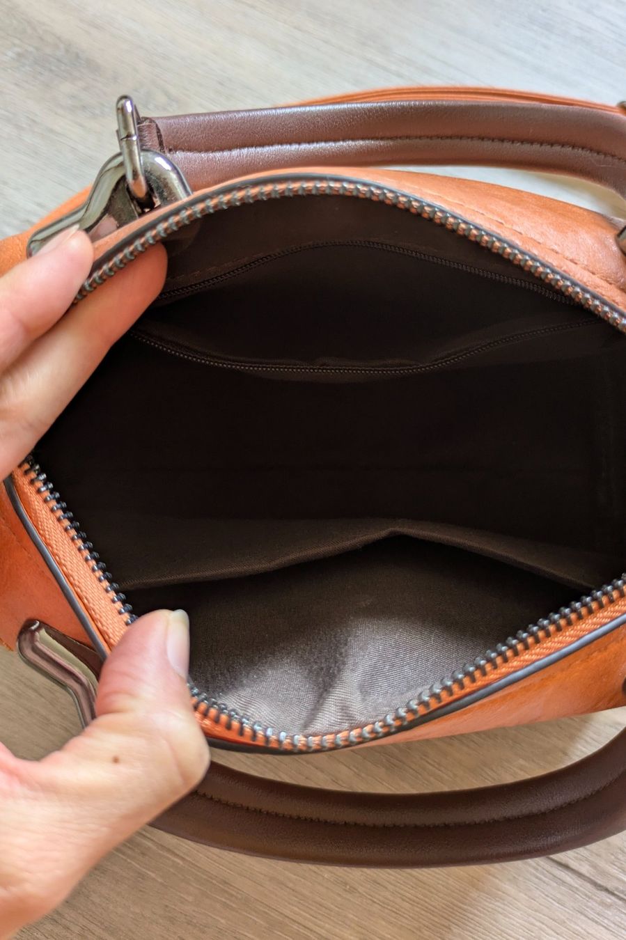 Altro in  Abbigliamento & Accessori: Sac bandoulière – Nuovo (secondo la descrizione) da Orsieres venduto da IndianaJones50a 6