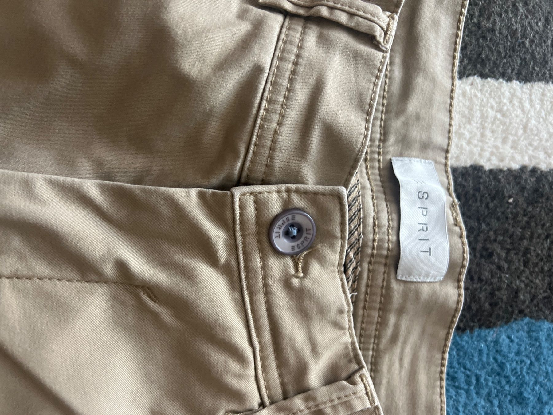 Esprit Pantaloni: Hose - Chino Esprit Gr. 30/34 Herren – Usato da Winterthur venduto da britsi 1