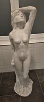 Skulptur Frauenfigur Gartenfigur weiss guter Zustand