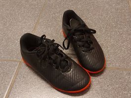 Fussball Schuhe Jungs Grösse 30