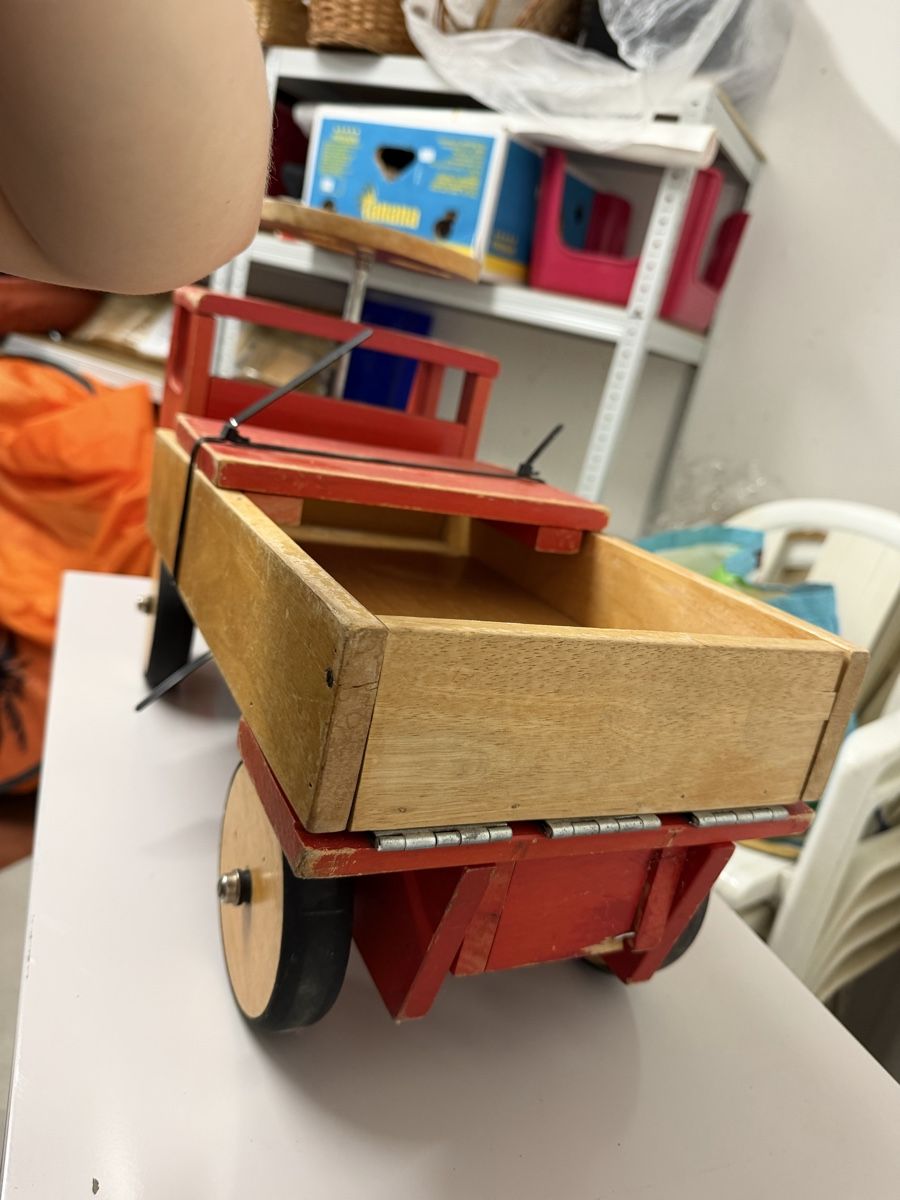 Véhicules pour enfants: Kinderlaufhilfe Lastwagen – D'occasion à Uster par oranger_pulli 4